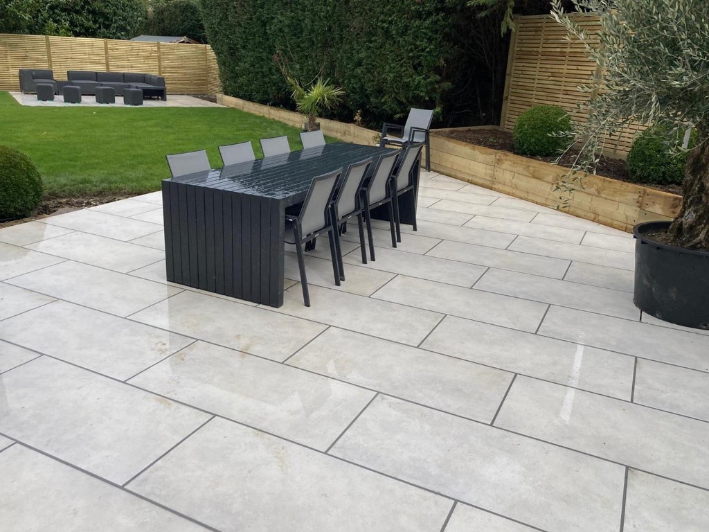 Porcelain Tiling